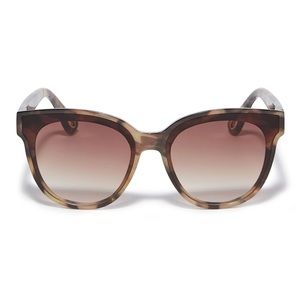 NWT fabfitfun tortoise Brooklyn Sunglasses